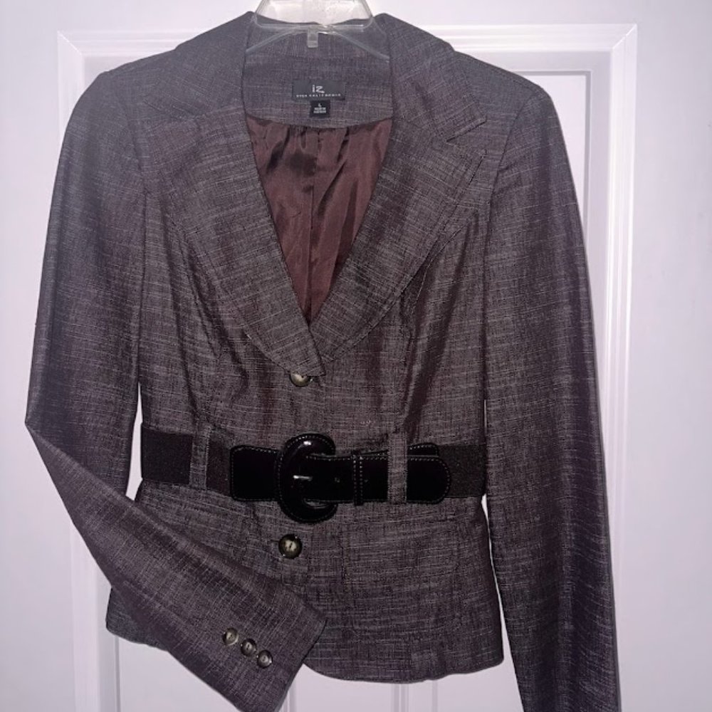 Color: BROWN Brand: IZ Byer California